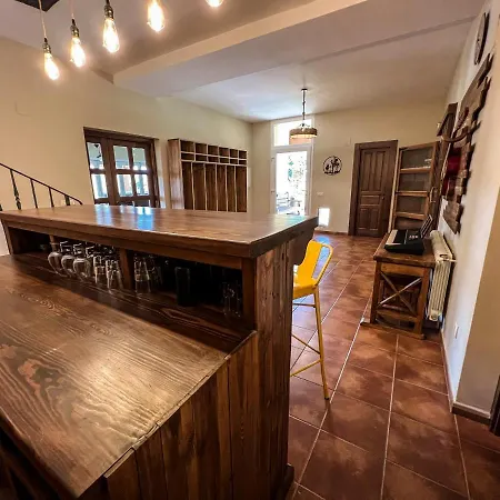 Villa La Encina Guapa Casa Rural 20,000m2 De Intimidad