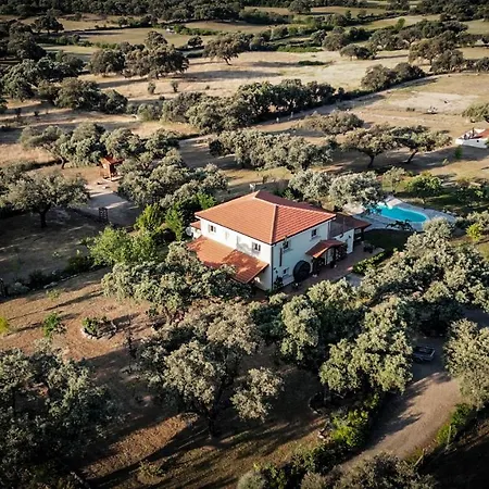 La Encina Guapa Casa Rural 20,000m2 De Intimidad * La Iglesuela